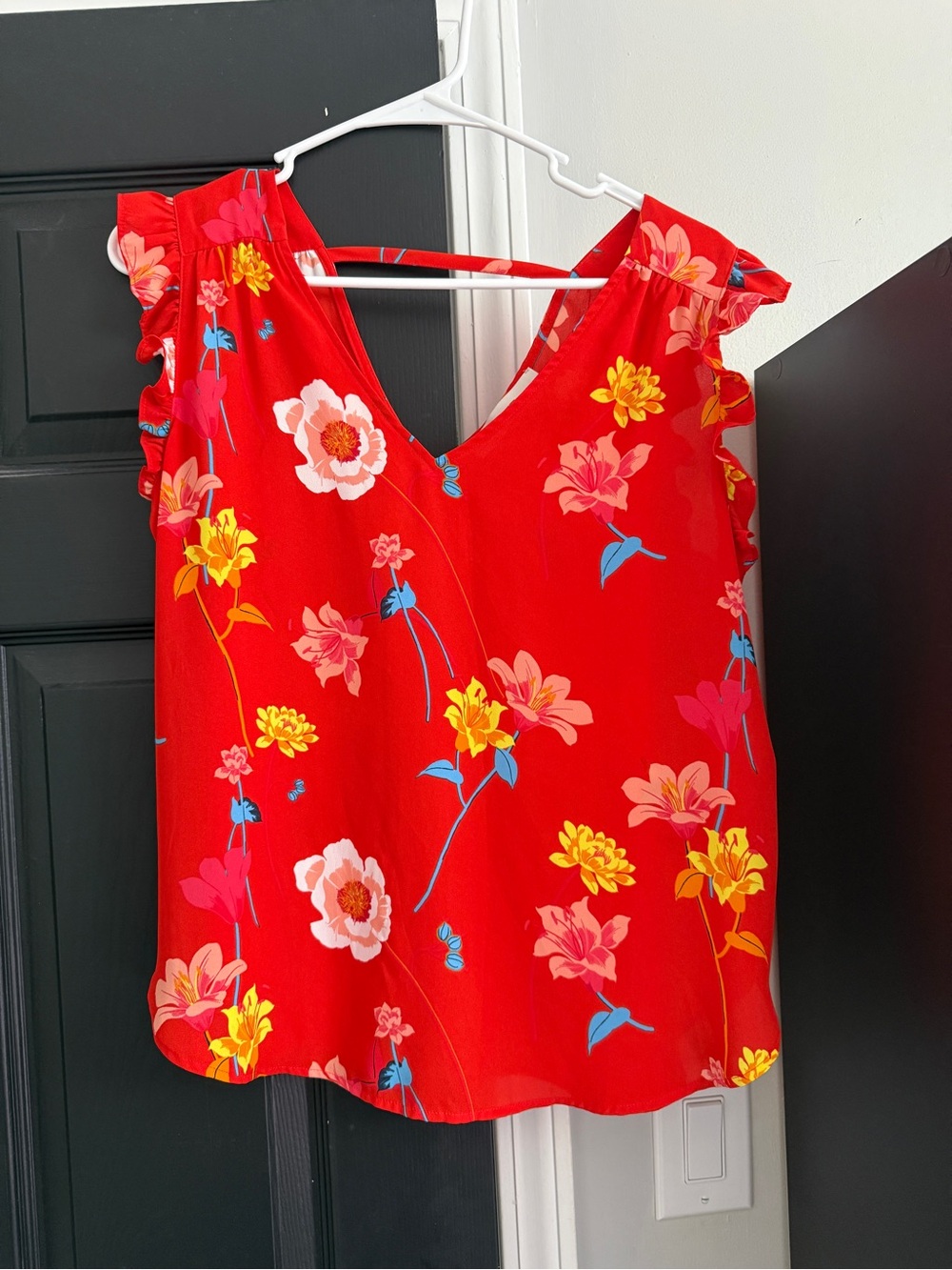 LOFT Red Floral V-Neck Ruffle-Sleeve Blouse